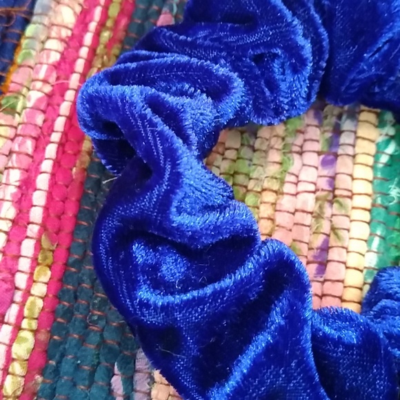 Scrunchie Bundle - Picture 4 of 5